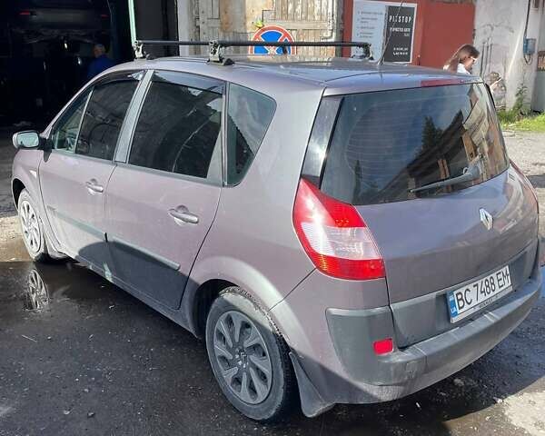 Серый Рено Меган, объемом двигателя 1.5 л и пробегом 297 тыс. км за 4699 $, фото 4 на Automoto.ua