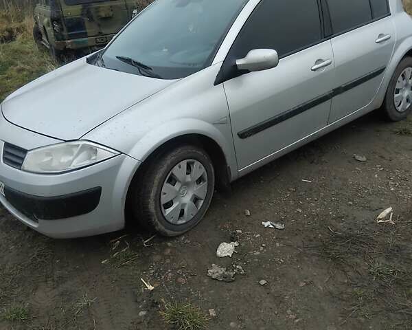 Серый Рено Меган, объемом двигателя 1.46 л и пробегом 320 тыс. км за 3799 $, фото 1 на Automoto.ua