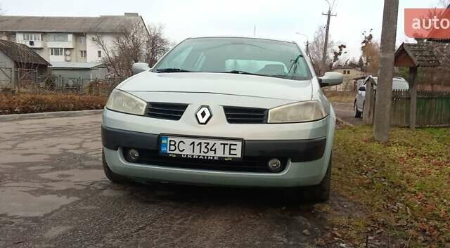 Сірий Рено Меган, об'ємом двигуна 1.87 л та пробігом 239 тис. км за 3000 $, фото 3 на Automoto.ua