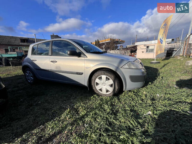 Сірий Рено Меган, об'ємом двигуна 1.4 л та пробігом 265 тис. км за 4299 $, фото 1 на Automoto.ua