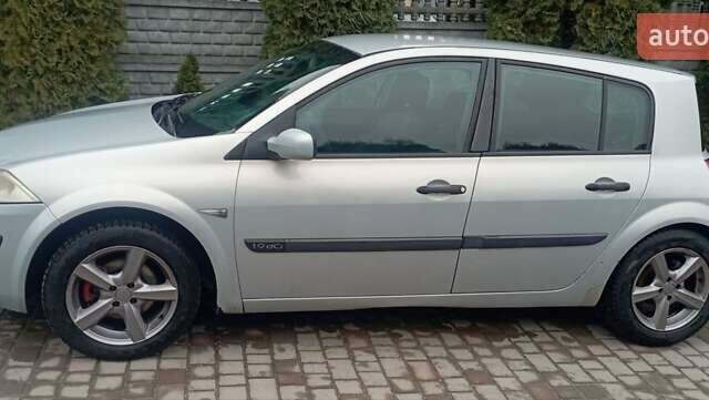 Сірий Рено Меган, об'ємом двигуна 1.87 л та пробігом 239 тис. км за 3000 $, фото 12 на Automoto.ua