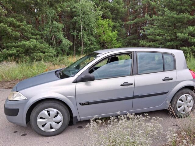 Сірий Рено Меган, об'ємом двигуна 1.4 л та пробігом 215 тис. км за 3883 $, фото 4 на Automoto.ua