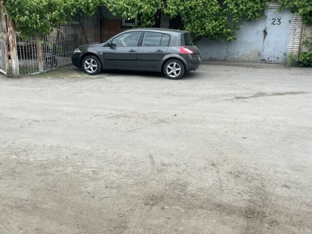 Сірий Рено Меган, об'ємом двигуна 1.5 л та пробігом 3 тис. км за 3700 $, фото 1 на Automoto.ua