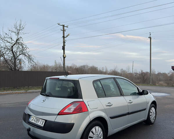 Серый Рено Меган, объемом двигателя 1.9 л и пробегом 330 тыс. км за 3450 $, фото 3 на Automoto.ua