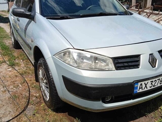 Сірий Рено Меган, об'ємом двигуна 1.6 л та пробігом 33 тис. км за 4000 $, фото 5 на Automoto.ua