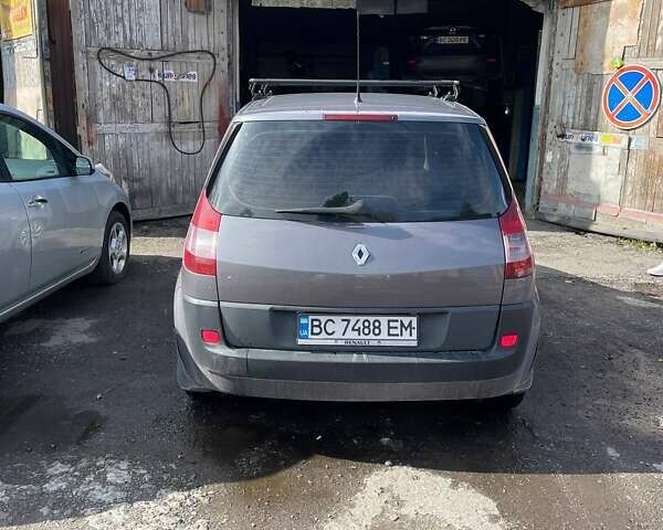 Серый Рено Меган, объемом двигателя 1.5 л и пробегом 297 тыс. км за 4699 $, фото 3 на Automoto.ua