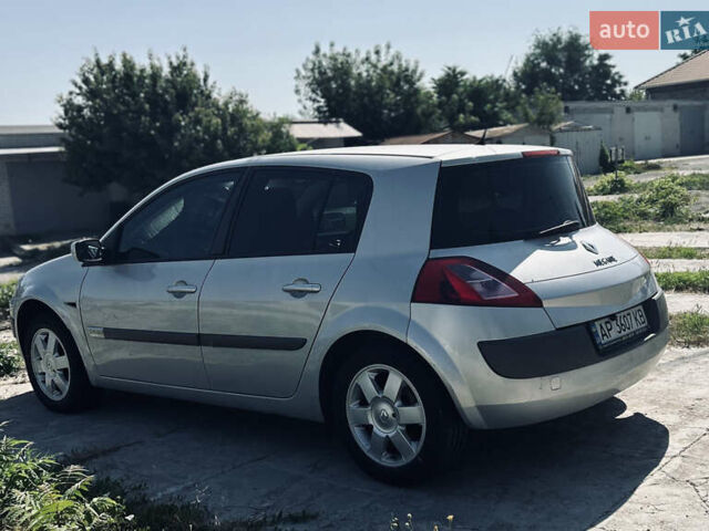 Серый Рено Меган, объемом двигателя 1.39 л и пробегом 190 тыс. км за 4000 $, фото 19 на Automoto.ua