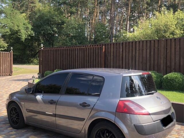 Сірий Рено Меган, об'ємом двигуна 1.5 л та пробігом 154 тис. км за 2700 $, фото 2 на Automoto.ua