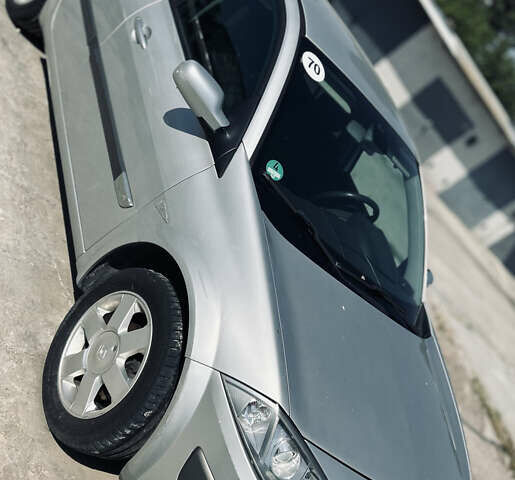 Серый Рено Меган, объемом двигателя 1.39 л и пробегом 190 тыс. км за 4000 $, фото 1 на Automoto.ua