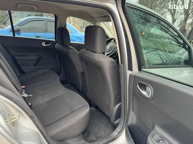 Сірий Рено Меган, об'ємом двигуна 1.4 л та пробігом 191 тис. км за 4390 $, фото 11 на Automoto.ua