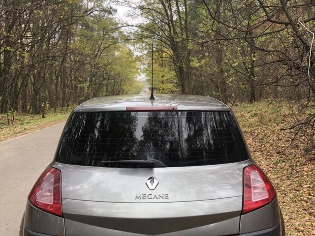 Серый Рено Меган, объемом двигателя 1.5 л и пробегом 340 тыс. км за 2300 $, фото 4 на Automoto.ua