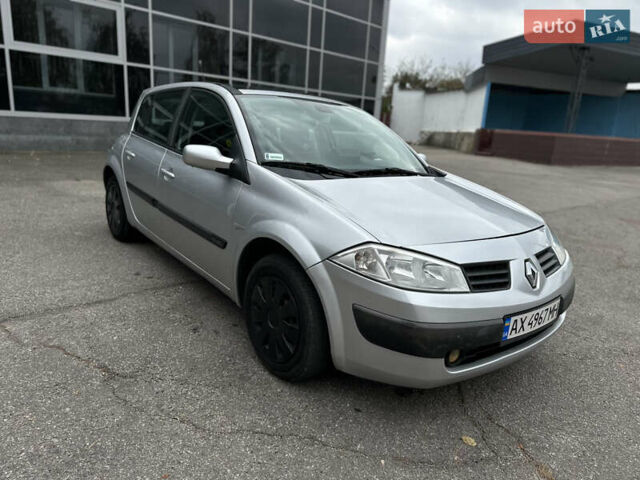 Серый Рено Меган, объемом двигателя 1.9 л и пробегом 310 тыс. км за 4500 $, фото 2 на Automoto.ua
