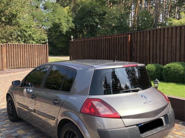 Сірий Рено Меган, об'ємом двигуна 1.5 л та пробігом 154 тис. км за 2700 $, фото 4 на Automoto.ua