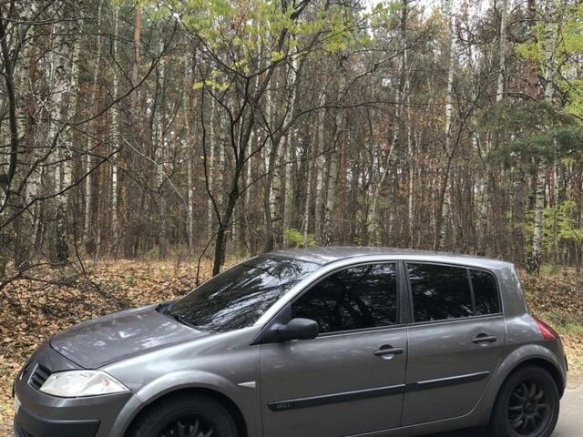 Серый Рено Меган, объемом двигателя 1.5 л и пробегом 340 тыс. км за 2300 $, фото 2 на Automoto.ua