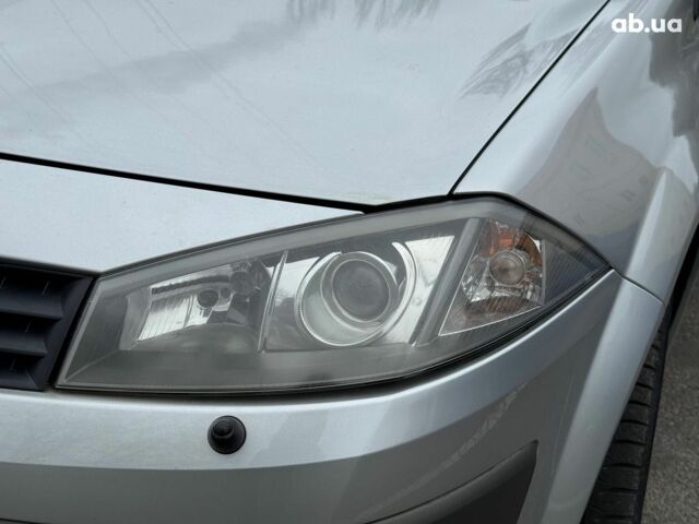 Сірий Рено Меган, об'ємом двигуна 1.4 л та пробігом 191 тис. км за 4390 $, фото 8 на Automoto.ua