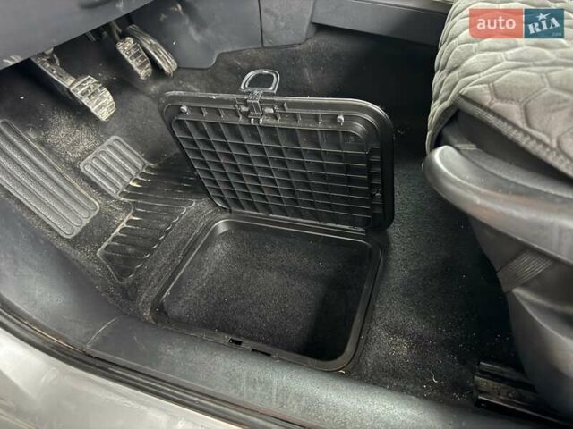 Серый Рено Меган, объемом двигателя 1.6 л и пробегом 237 тыс. км за 3800 $, фото 19 на Automoto.ua