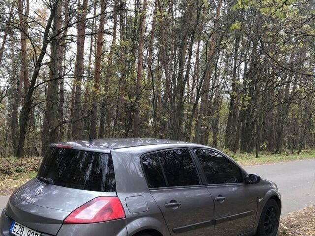 Серый Рено Меган, объемом двигателя 1.5 л и пробегом 340 тыс. км за 2300 $, фото 5 на Automoto.ua