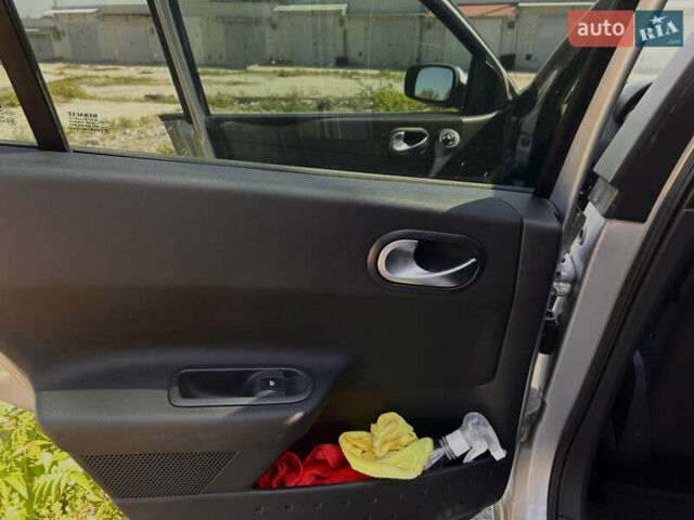 Серый Рено Меган, объемом двигателя 1.39 л и пробегом 190 тыс. км за 4000 $, фото 13 на Automoto.ua