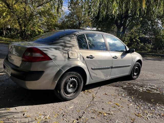 Серый Рено Меган, объемом двигателя 1.6 л и пробегом 245 тыс. км за 3000 $, фото 5 на Automoto.ua