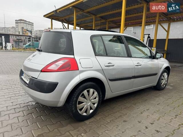 Серый Рено Меган, объемом двигателя 1.6 л и пробегом 237 тыс. км за 3800 $, фото 3 на Automoto.ua