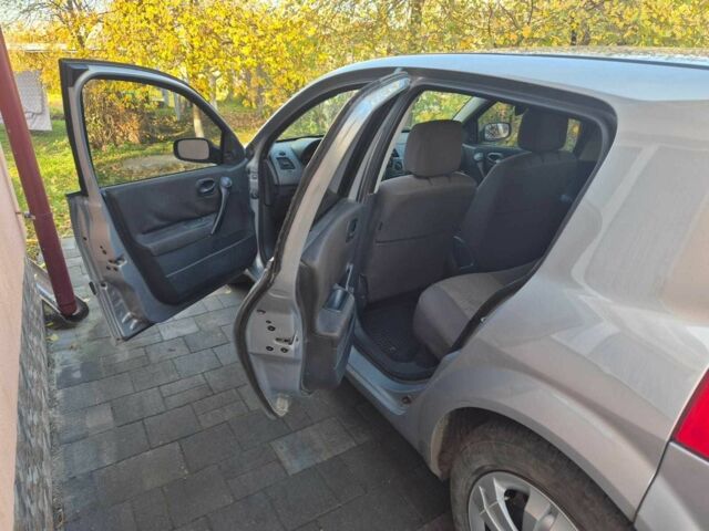 Серый Рено Меган, объемом двигателя 1.4 л и пробегом 234 тыс. км за 3000 $, фото 5 на Automoto.ua