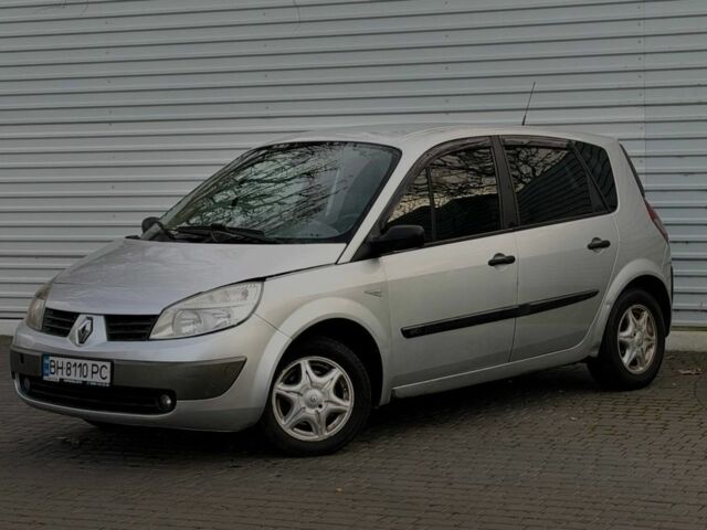 Сірий Рено Меган, об'ємом двигуна 1.5 л та пробігом 100 тис. км за 3400 $, фото 5 на Automoto.ua