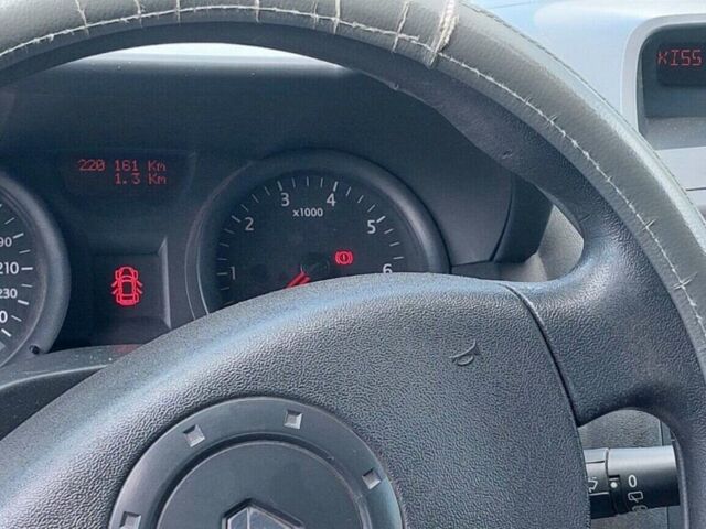 Сірий Рено Меган, об'ємом двигуна 1.4 л та пробігом 200 тис. км за 4000 $, фото 7 на Automoto.ua