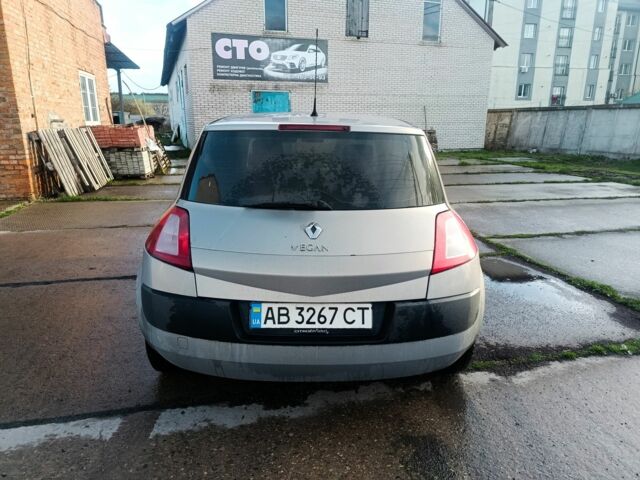 Серый Рено Меган, объемом двигателя 1.4 л и пробегом 200 тыс. км за 2900 $, фото 4 на Automoto.ua