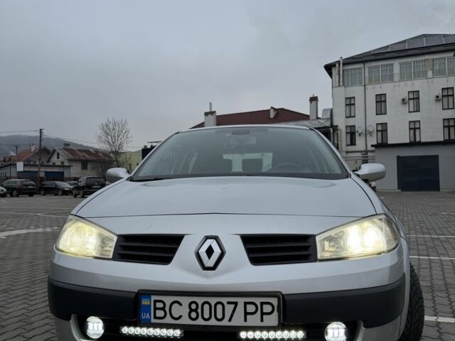 Серый Рено Меган, объемом двигателя 1.6 л и пробегом 280 тыс. км за 3999 $, фото 3 на Automoto.ua