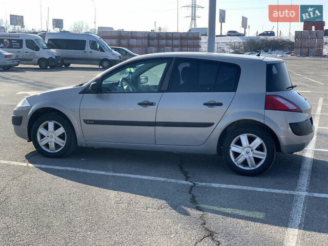 Сірий Рено Меган, об'ємом двигуна 1.4 л та пробігом 175 тис. км за 3000 $, фото 4 на Automoto.ua