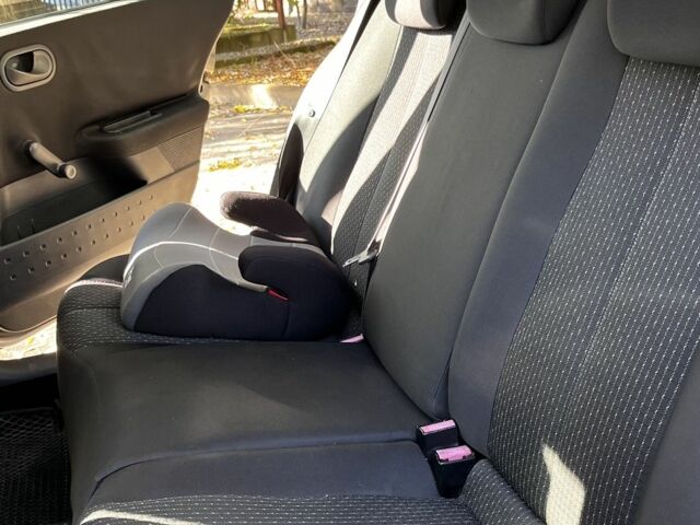 Серый Рено Меган, объемом двигателя 1.6 л и пробегом 245 тыс. км за 3000 $, фото 9 на Automoto.ua