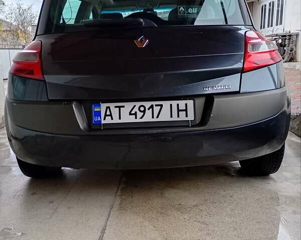 Рено Меган 2006 в Снятине на Automoto.ua Серый Рено Меган, объемом двигателя 1.46 л и пробегом 181 тыс. км за 4900 $, фото 8 на Automoto.ua