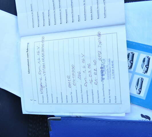 Рено Меган 2006 в Киеве на Automoto.ua Серый Рено Меган, объемом двигателя 1.6 л и пробегом 185 тыс. км за 6300 $, фото 40 на Automoto.ua