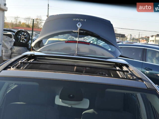 Рено Меган 2006 в Киеве на Automoto.ua Серый Рено Меган, объемом двигателя 1.6 л и пробегом 185 тыс. км за 6300 $, фото 53 на Automoto.ua