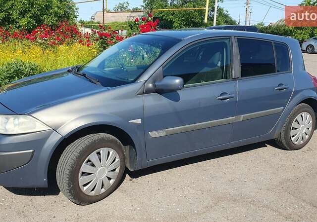 Серый Рено Меган, объемом двигателя 1.6 л и пробегом 173 тыс. км за 4999 $, фото 9 на Automoto.ua