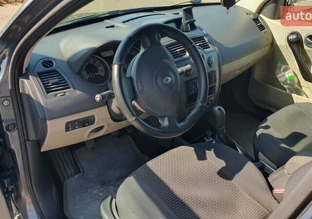 Серый Рено Меган, объемом двигателя 1.6 л и пробегом 173 тыс. км за 4999 $, фото 3 на Automoto.ua