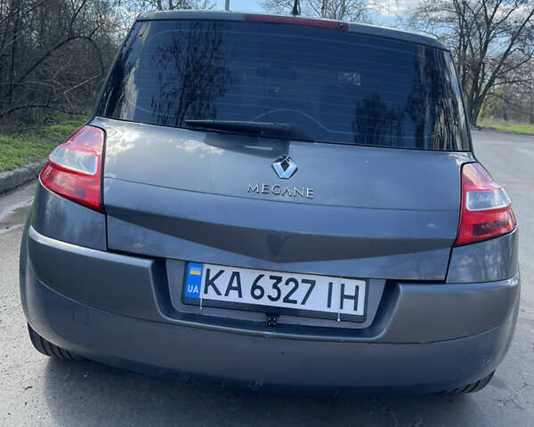 Сірий Рено Меган, об'ємом двигуна 1.6 л та пробігом 200 тис. км за 4300 $, фото 4 на Automoto.ua