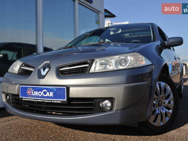 Рено Меган 2006 в Киеве на Automoto.ua Серый Рено Меган, объемом двигателя 1.6 л и пробегом 185 тыс. км за 6300 $, фото 5 на Automoto.ua