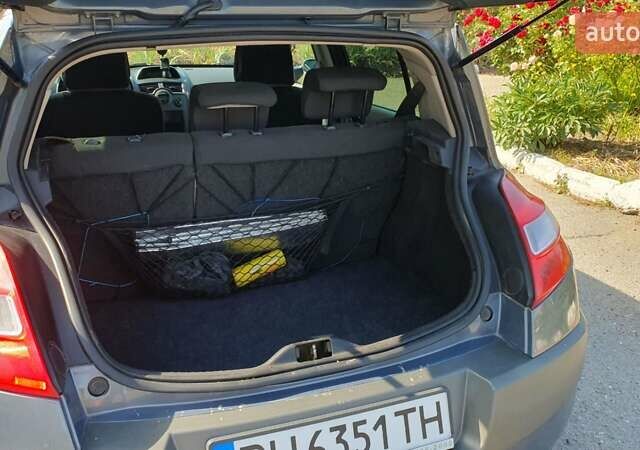 Серый Рено Меган, объемом двигателя 1.6 л и пробегом 173 тыс. км за 4999 $, фото 6 на Automoto.ua