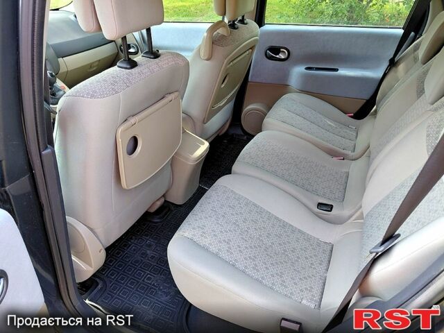 Сірий Рено Меган, об'ємом двигуна 1.5 л та пробігом 240 тис. км за 5800 $, фото 5 на Automoto.ua