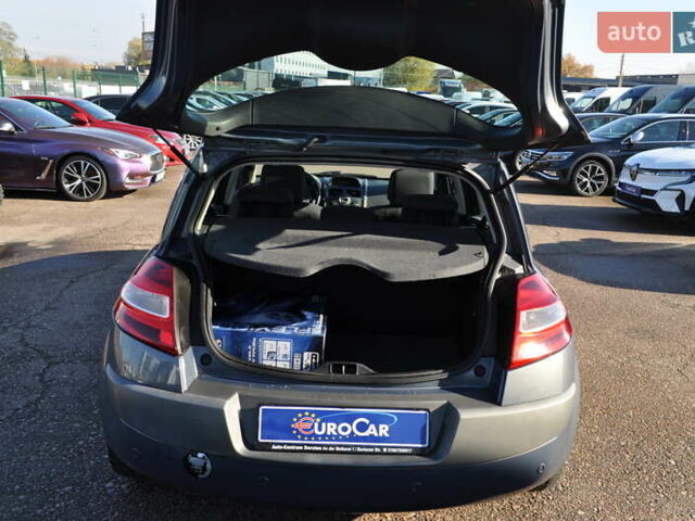 Рено Меган 2006 в Киеве на Automoto.ua Серый Рено Меган, объемом двигателя 1.6 л и пробегом 185 тыс. км за 6300 $, фото 20 на Automoto.ua