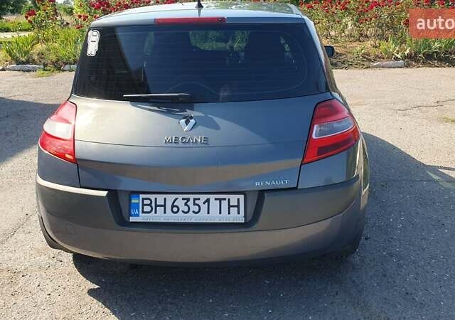 Серый Рено Меган, объемом двигателя 1.6 л и пробегом 173 тыс. км за 4999 $, фото 1 на Automoto.ua