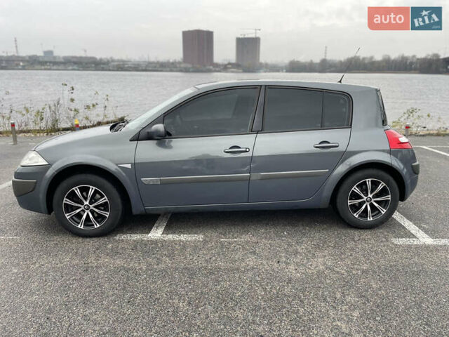Сірий Рено Меган, об'ємом двигуна 1.39 л та пробігом 352 тис. км за 3999 $, фото 1 на Automoto.ua