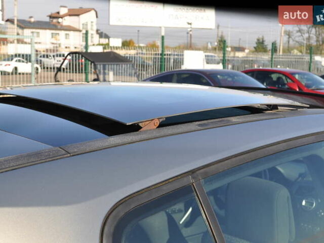 Рено Меган 2006 в Киеве на Automoto.ua Серый Рено Меган, объемом двигателя 1.6 л и пробегом 185 тыс. км за 6300 $, фото 55 на Automoto.ua