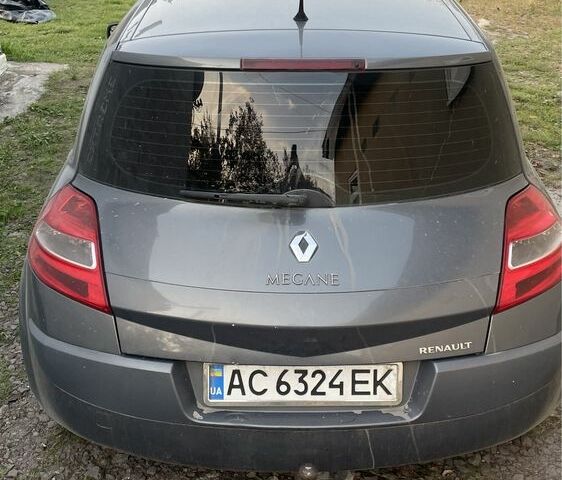 Серый Рено Меган, объемом двигателя 1.5 л и пробегом 200 тыс. км за 5000 $, фото 3 на Automoto.ua