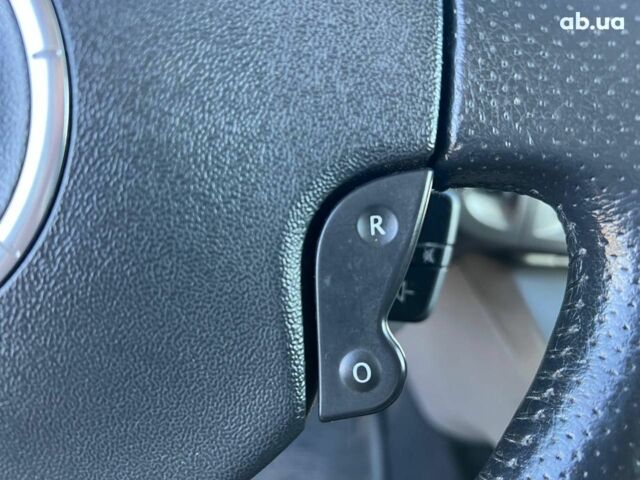 Сірий Рено Меган, об'ємом двигуна 2 л та пробігом 286 тис. км за 5790 $, фото 22 на Automoto.ua