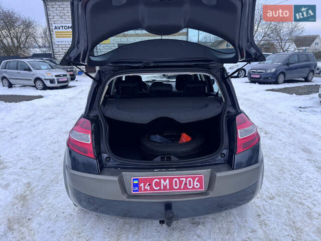 Сірий Рено Меган, об'ємом двигуна 1.6 л та пробігом 242 тис. км за 5750 $, фото 40 на Automoto.ua