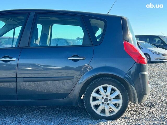 Сірий Рено Меган, об'ємом двигуна 2 л та пробігом 286 тис. км за 5790 $, фото 3 на Automoto.ua