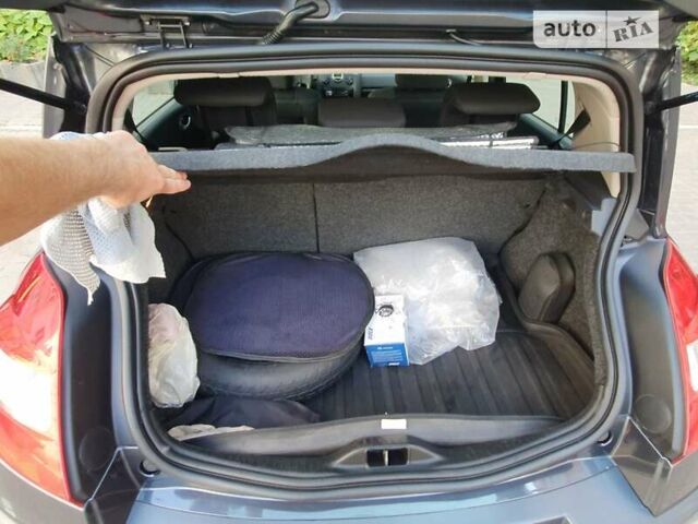 Серый Рено Меган, объемом двигателя 1.6 л и пробегом 182 тыс. км за 5600 $, фото 33 на Automoto.ua