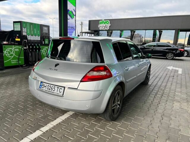 Серый Рено Меган, объемом двигателя 1.6 л и пробегом 176 тыс. км за 4600 $, фото 3 на Automoto.ua